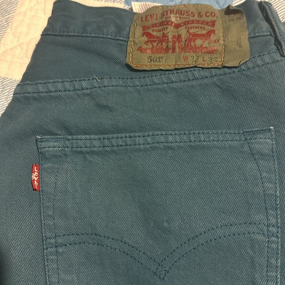 Levi's 501  Mens Jeans Size 32x32 blue Straight Fit Button Fly Denim - Picture 10 of 15